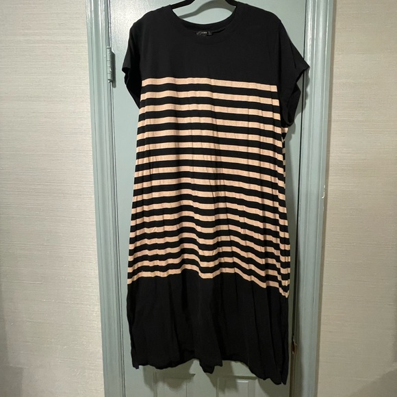 Striped t-shirt dress - Picture 4 of 5